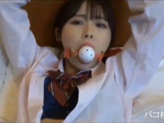 亲亲抱抱蹭蹭的刺激原声哔哩哔哩【超人气爆乳女神】乐乐在电梯紧急停止，被屌丝强操，绝顶高潮